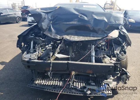 2017 Toyota Corolla Le z USA, uszkodzony, nr VIN 2T1BURHE9HC855377